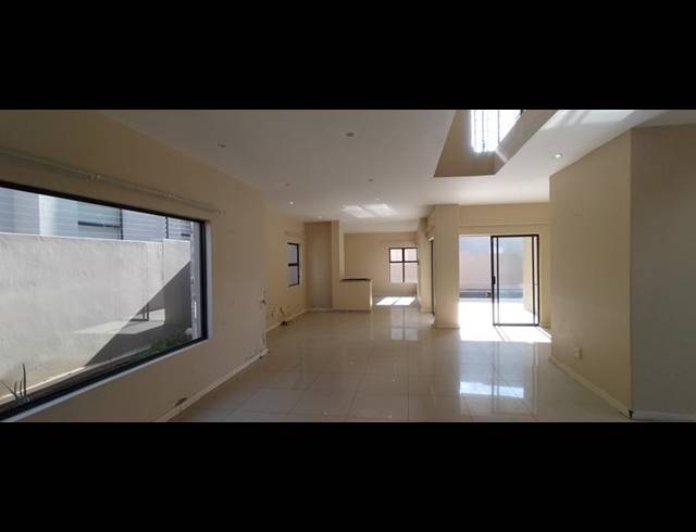 4 BEDROOM CLUSTER FOR SALE IN NORTH RIDING